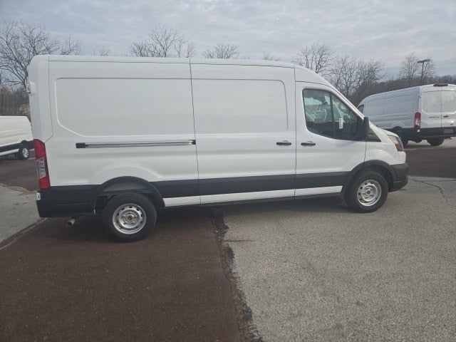 2026 Ford Transit Cargo Van T-250 148 Med Rf 9150 GVWR RWD
