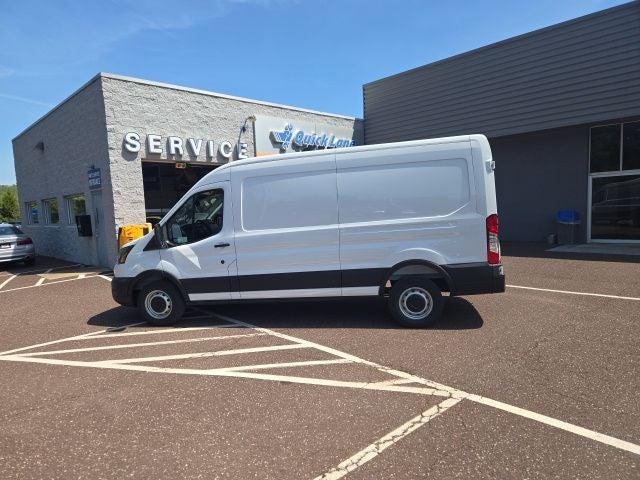 2026 Ford Transit Cargo Van T-250 148 Med Rf 9150 GVWR RWD
