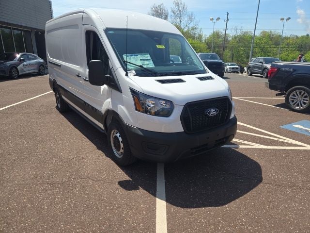 2026 Ford Transit Cargo Van T-250 148 Med Rf 9150 GVWR RWD