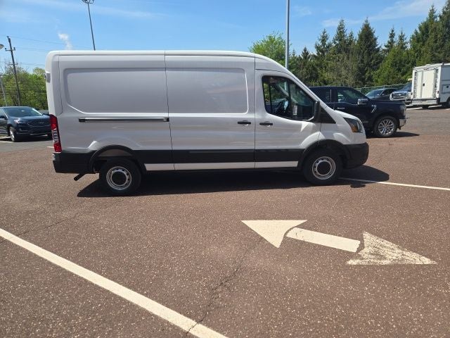 2026 Ford Transit Cargo Van T-250 148 Med Rf 9150 GVWR RWD
