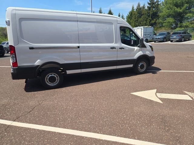 2026 Ford Transit Cargo Van T-250 148 Med Rf 9150 GVWR RWD