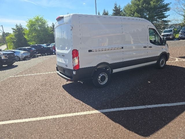 2026 Ford Transit Cargo Van T-250 148 Med Rf 9150 GVWR RWD