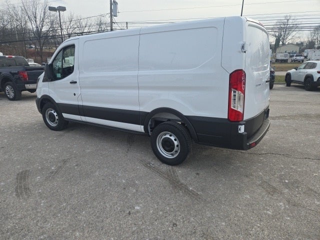 2025 Ford Transit Cargo Van T-250 130 Low Rf 9070 GVWR RWD