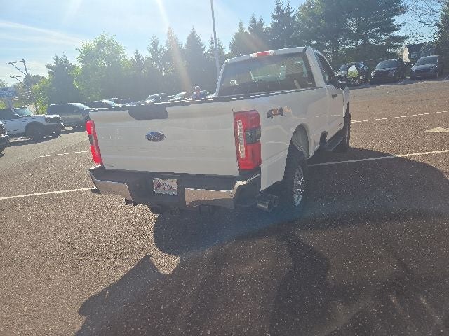 2026 Ford Super Duty F-250 SRW XL 4WD Reg Cab 8' Box