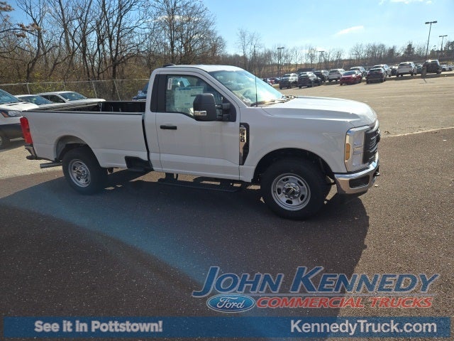 2024 Ford Super Duty F-350 SRW XL