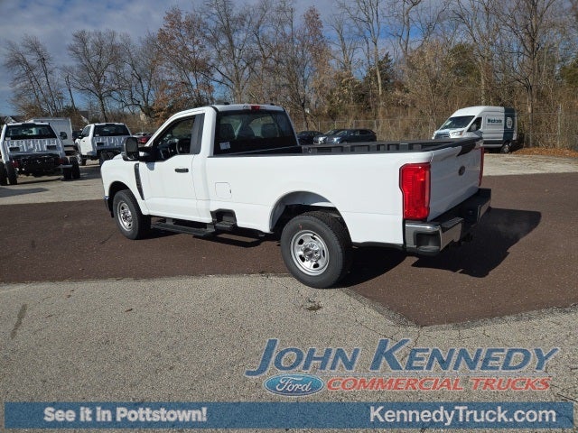 2024 Ford Super Duty F-350 SRW XL