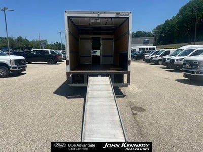2025 Ford E-350SD Base Cutaway