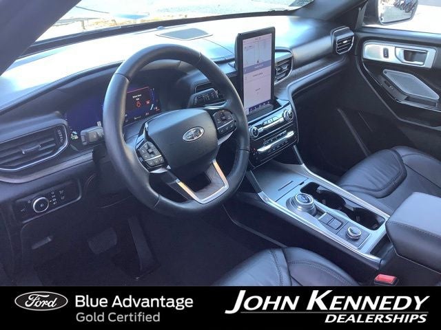2023 Ford Explorer Platinum