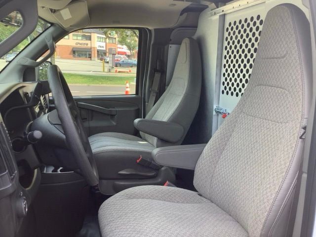 2026 GMC Savana 2500 Work Van