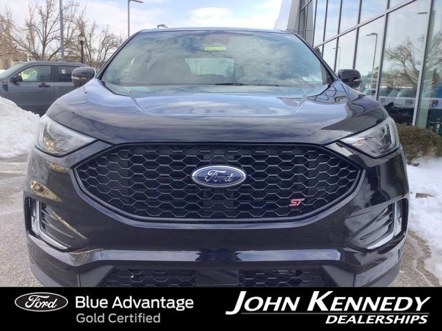 2022 Ford Edge ST