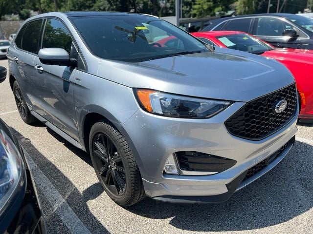 2024 Ford Edge ST-Line AWD's photo