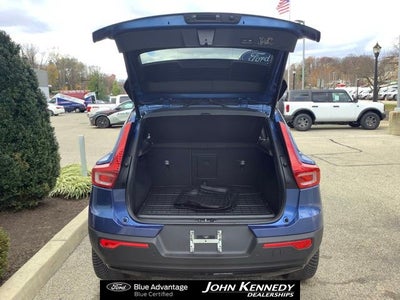 2021 Volvo XC40 Recharge Pure Electric P8