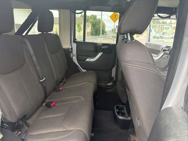 2016 Jeep Wrangler Unlimited Sahara