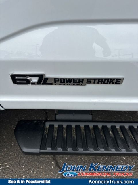 2026 Ford F-550SD XL Chassis Commercial