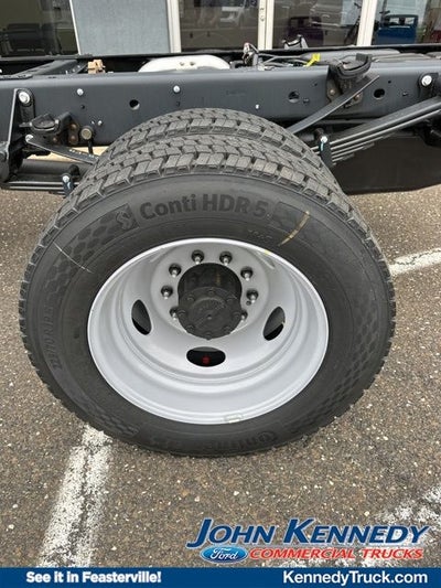 2026 Ford F-550SD XL Chassis Commercial