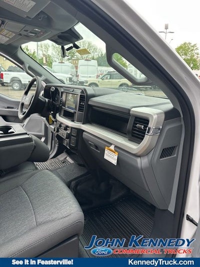 2026 Ford F-550SD XL Chassis Commercial