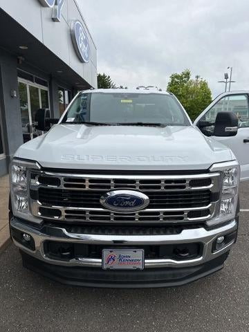 2026 Ford F-550SD XL Chassia Commercial