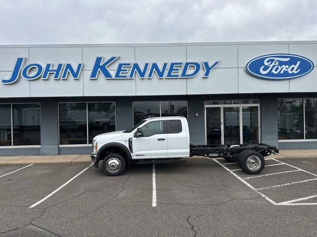 2026 Ford F-550SD XL Chassia Commercial