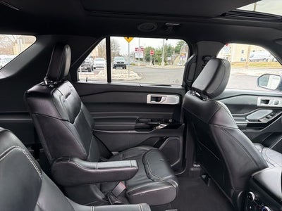 2023 Ford Explorer ST