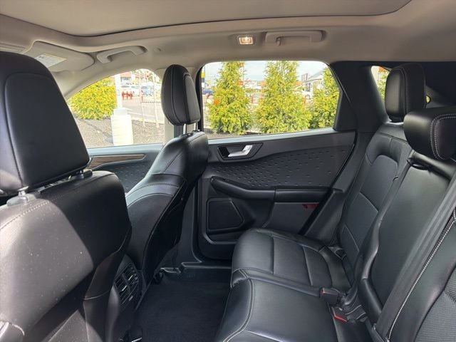 2020 Ford Escape Hybrid Titanium