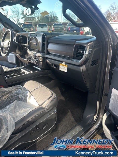 2026 Ford F-350SD Platinum Pickup