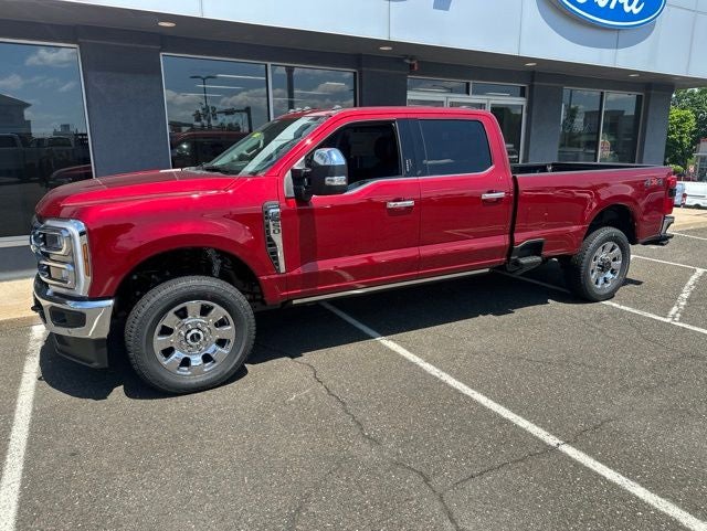 2026 Ford F-350SD F-350® Lariat®