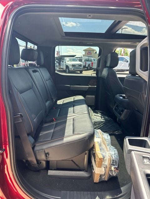2026 Ford F-350SD F-350® Lariat®