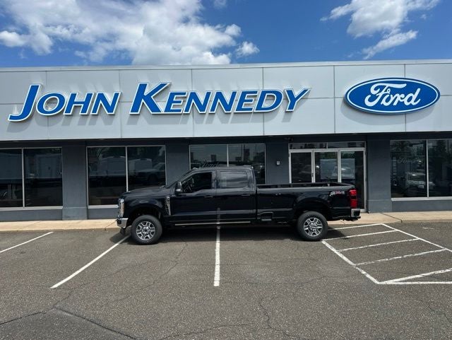 2026 Ford F-350SD F-350® Lariat®