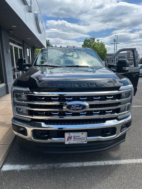 2026 Ford F-350SD F-350® Lariat®