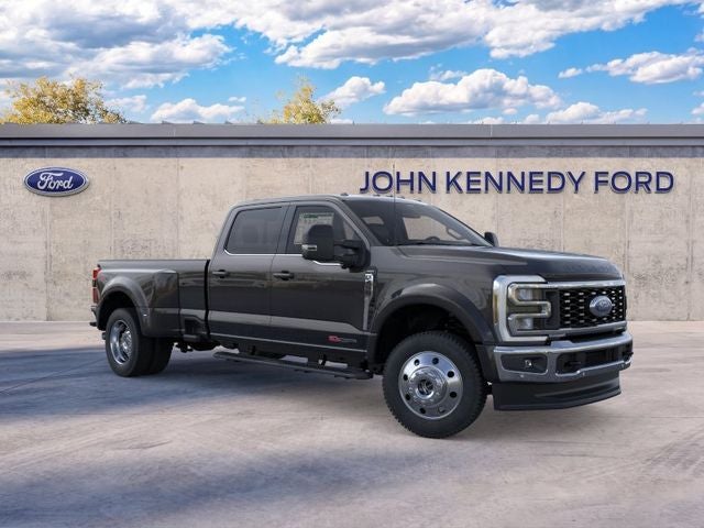 2026 Ford F-450 Lariat DRW