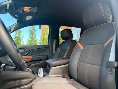 2025 GMC Canyon AT4