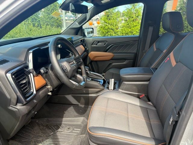 2025 GMC Canyon AT4