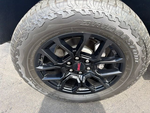2025 GMC Canyon AT4