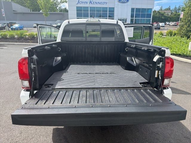 2022 Toyota Tacoma SR V6