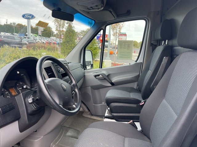 2010 Freightliner Sprinter 3500 Base commercial