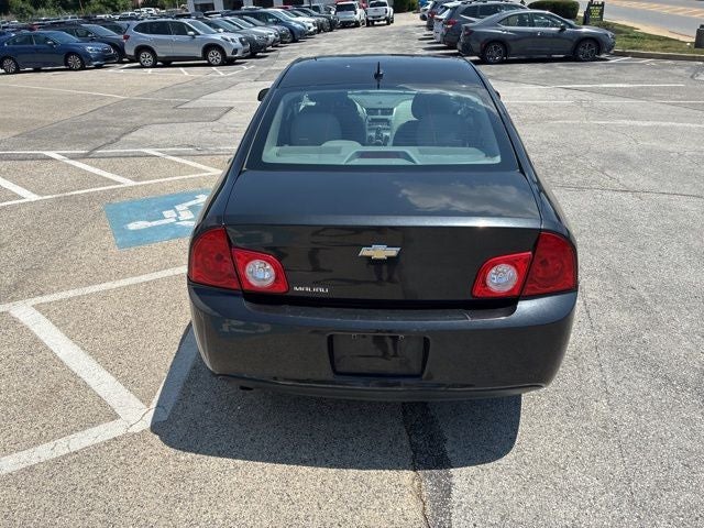 2011 Chevrolet Malibu LS 1LS