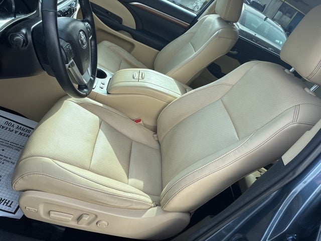 2017 Toyota Highlander Limited