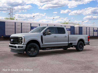 2027 Ford Super Duty F-350® XLT