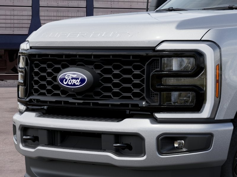 2027 Ford Super Duty F-350® XLT