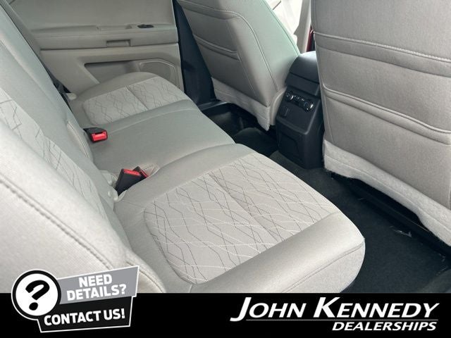 2015 Ford Explorer Base