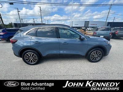 2023 Ford Escape Plug-In Hybrid Base
