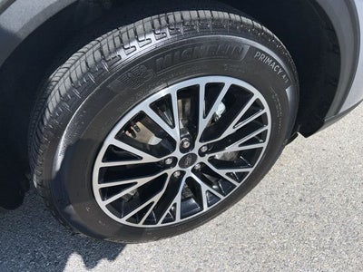 2024 Ford Escape Plug-In Hybrid Base