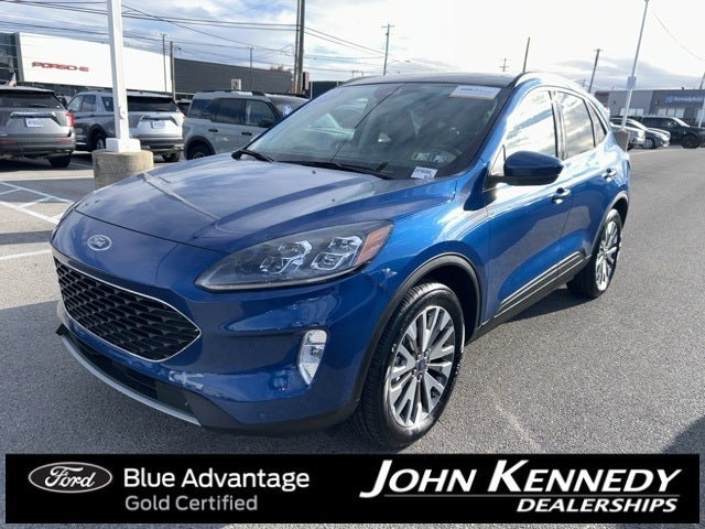 2022 Ford Escape Titanium