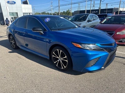 2018 Toyota Camry SE