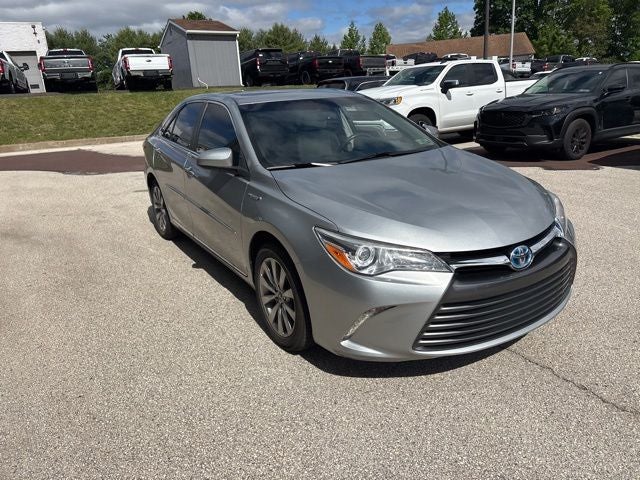 2017 Toyota Camry Hybrid XLE