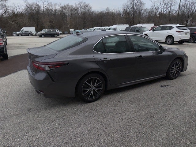 2023 Toyota Camry Hybrid SE