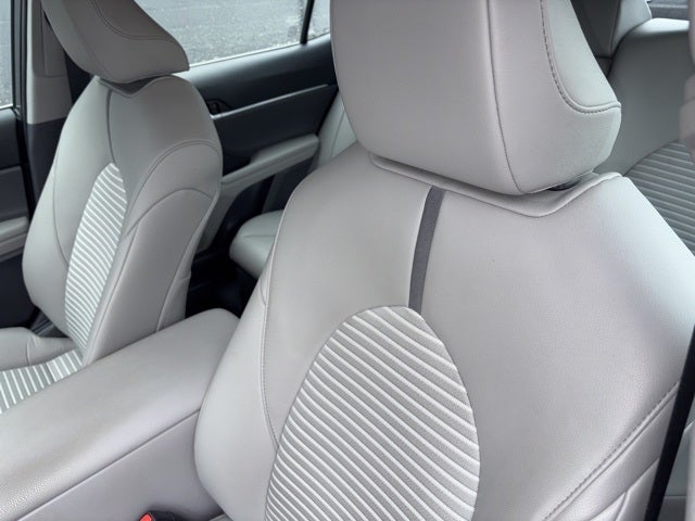 2023 Toyota Camry Hybrid SE