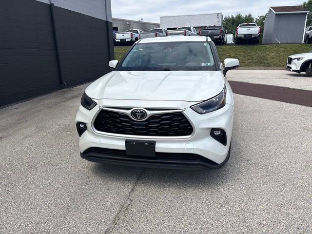 2021 Toyota Highlander LE