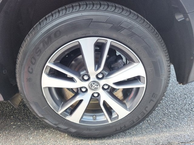 2016 Toyota RAV4 XLE