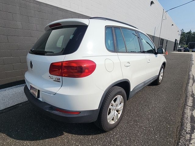 2015 Volkswagen Tiguan S 4Motion